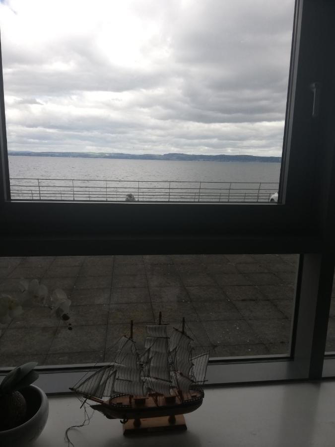 Stunning Waterfront Western Harbour Apartment EDI Eksteriør bilde