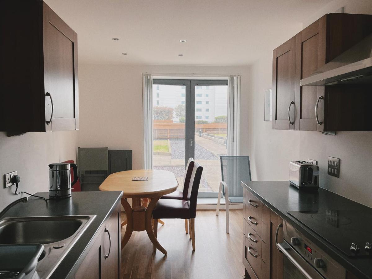 Stunning Waterfront Western Harbour Apartment EDI Eksteriør bilde
