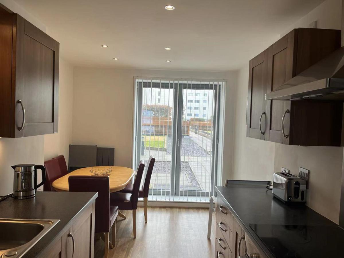 Stunning Waterfront Western Harbour Apartment EDI Eksteriør bilde